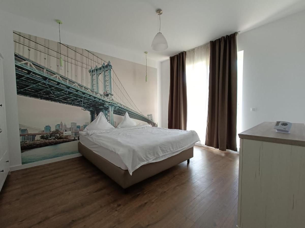 Andrew Apartaments คลูจ-นาโปกา ภายนอก รูปภาพ