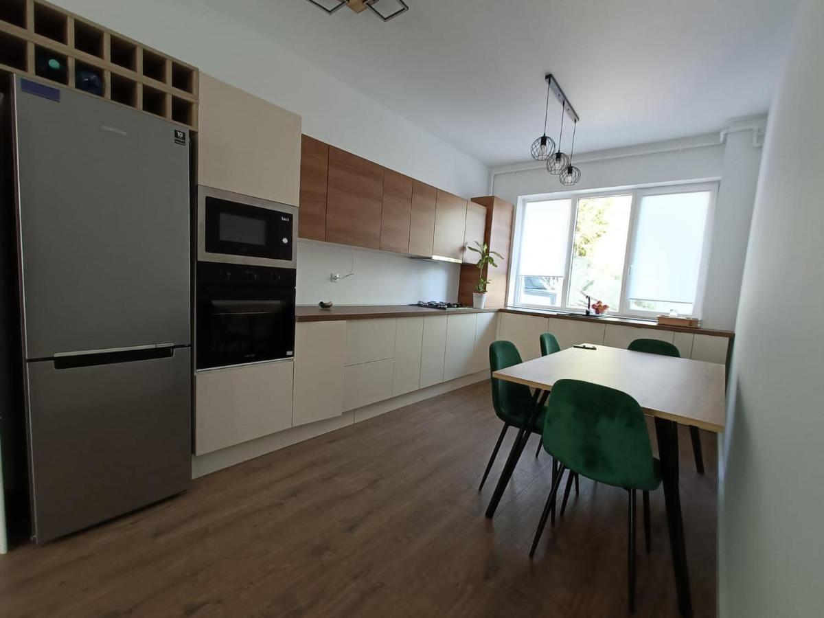 Andrew Apartaments คลูจ-นาโปกา ภายนอก รูปภาพ
