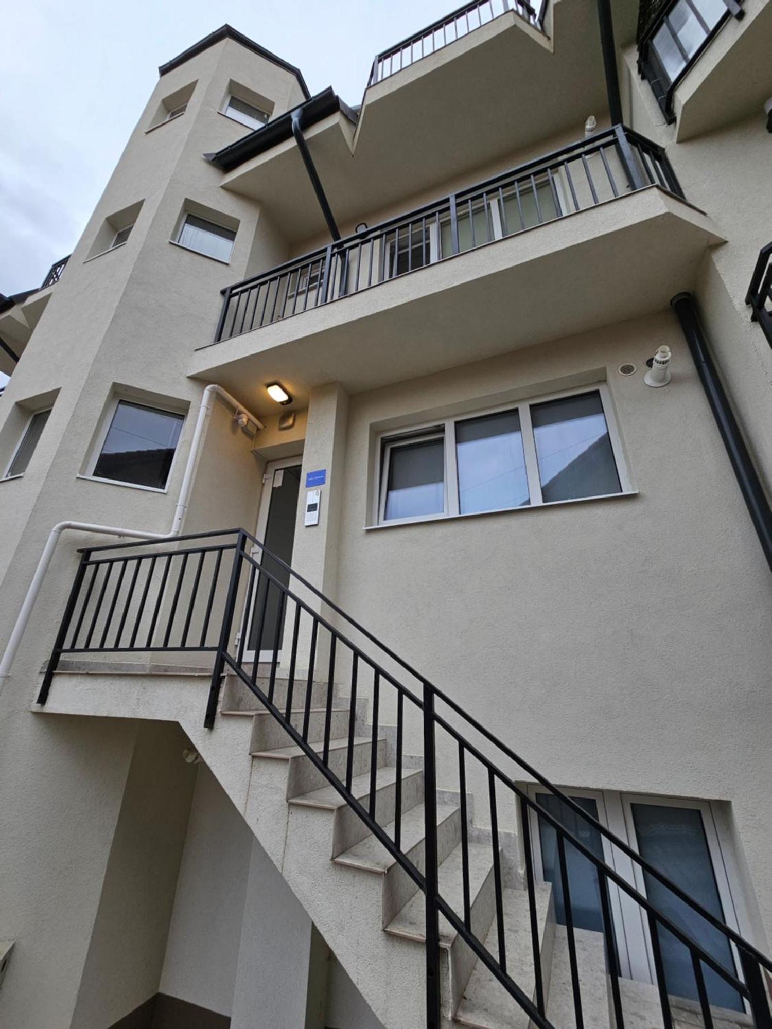 Andrew Apartaments คลูจ-นาโปกา ภายนอก รูปภาพ