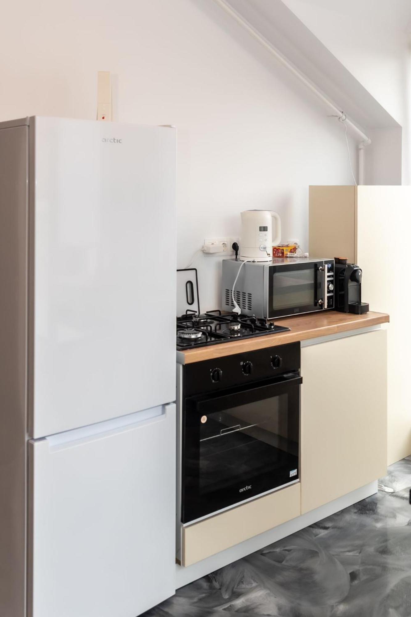 Andrew Apartaments คลูจ-นาโปกา ภายนอก รูปภาพ