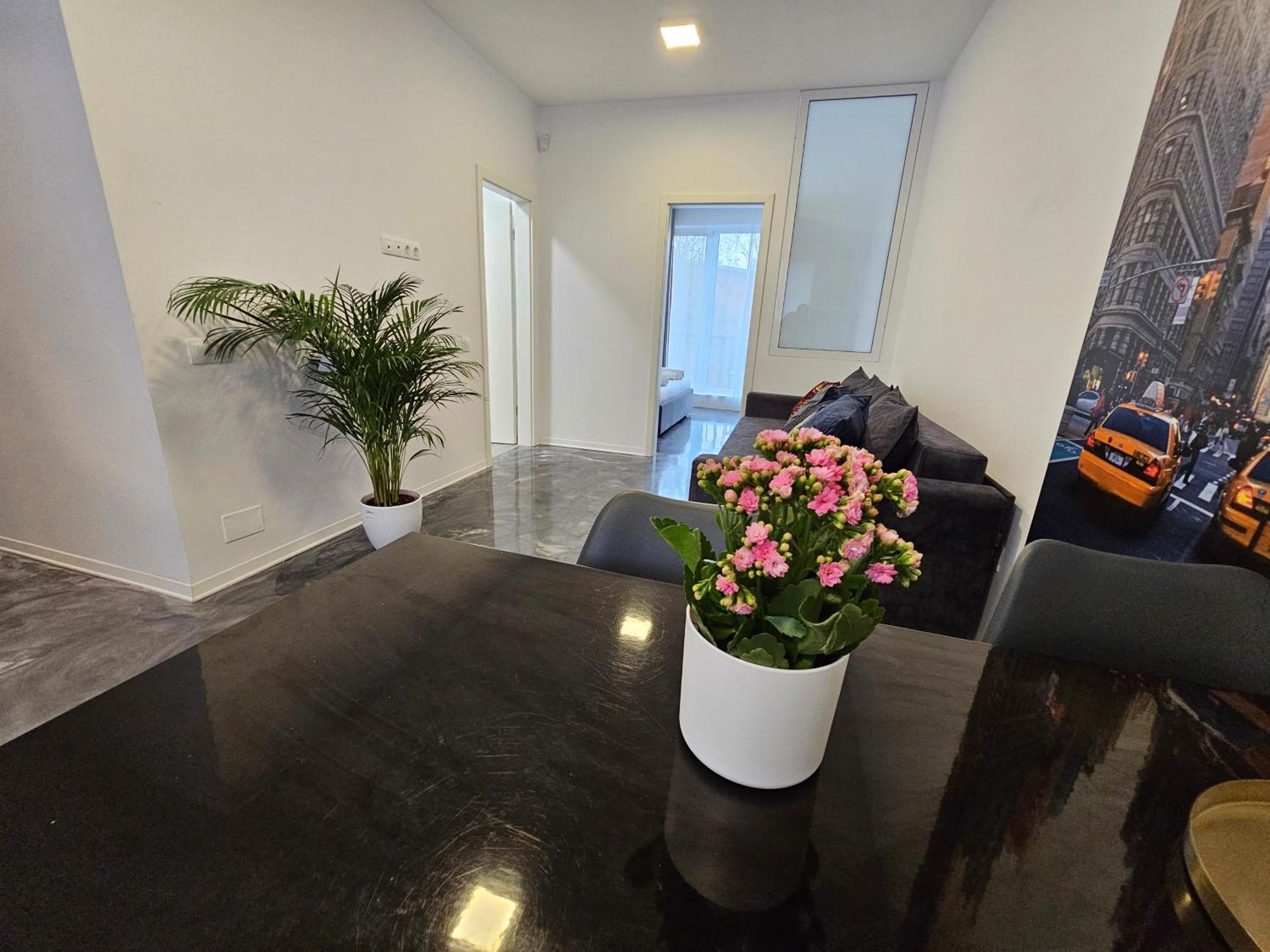Andrew Apartaments คลูจ-นาโปกา ภายนอก รูปภาพ